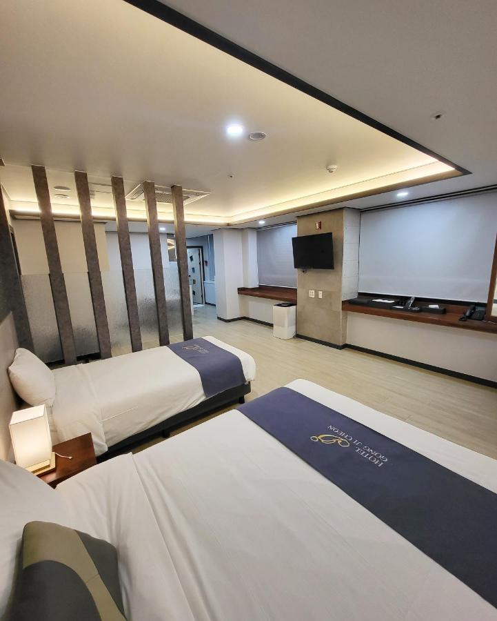Hotel Gongjicheon Chuncheon Exteriör bild