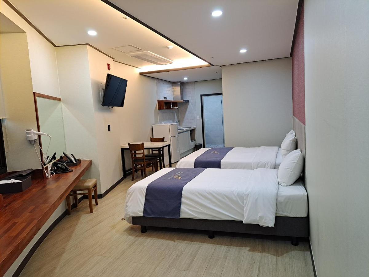 Hotel Gongjicheon Chuncheon Exteriör bild