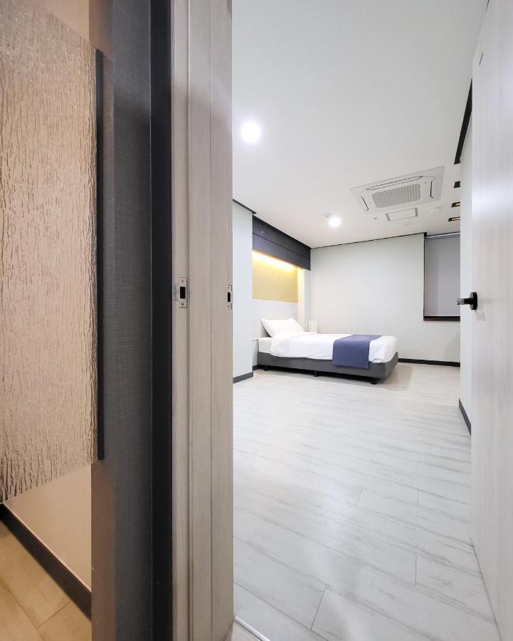 Hotel Gongjicheon Chuncheon Exteriör bild