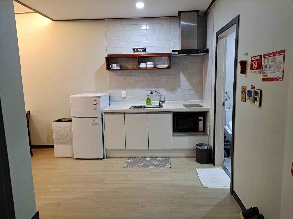 Hotel Gongjicheon Chuncheon Exteriör bild